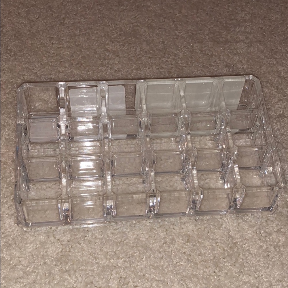 LIPSTICK HOLDER (18)